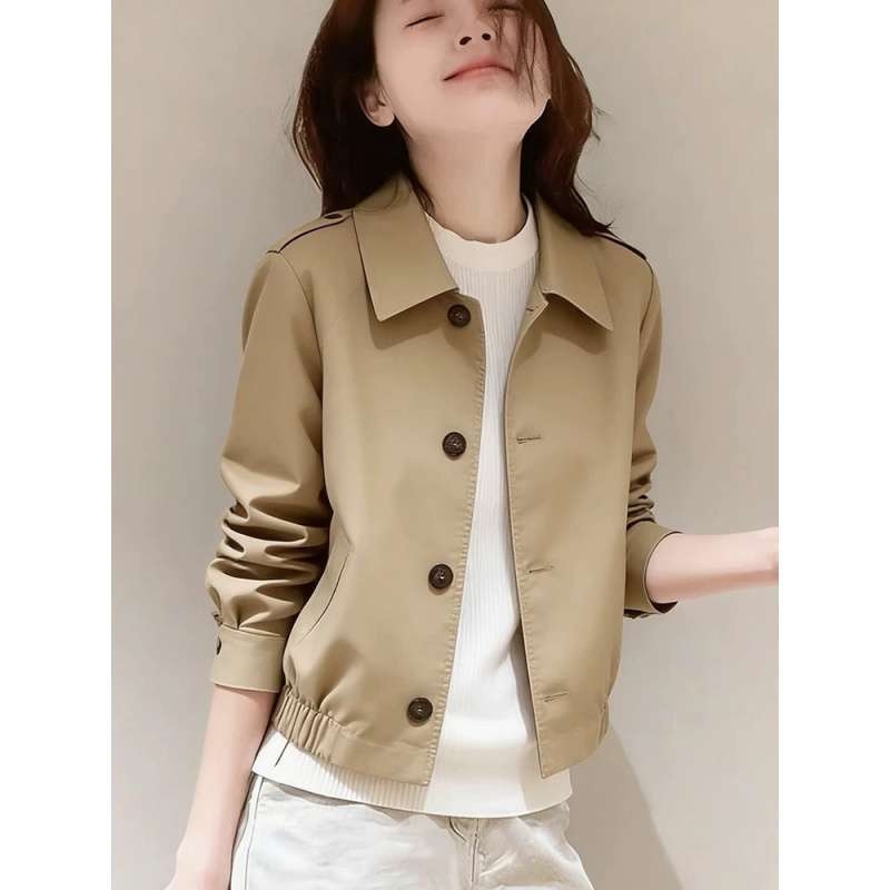 Γυναικείο χακί trench coat, κοντό στυλ για μικρόσωμες, άνοιξη 2026, εκλεπτυσμένη γραμμή
