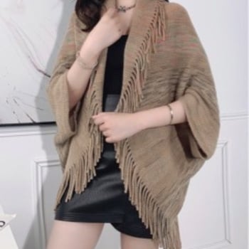 Γυναικείο ζεστό πλεκτό σετ: κάπα-σάλι, oversized cardigan και φουλάρι με φούντες