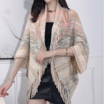 Γυναικείο ζεστό πλεκτό σετ: κάπα-σάλι, oversized cardigan και φουλάρι με φούντες