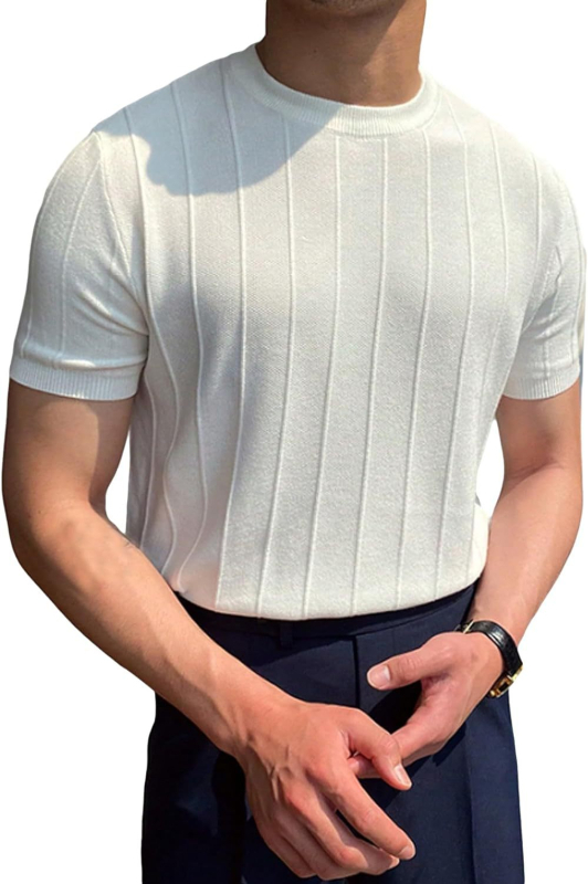 Ανδρικό μονόχρωμο T‑shirt με στρογυλό λαιμόκοψη, κοντά μανίκια, διαπνέον και δροσερό για το καλοκαίρι.