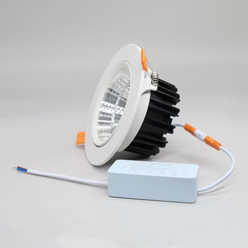LED downlight COB, beépített mennyezeti lámpa, párásodás elleni, háromszínű fényerő-szabályozás, állítható szög, szemkímélő