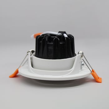 LED downlight COB, beépített mennyezeti lámpa, párásodás elleni, háromszínű fényerő-szabályozás, állítható szög, szemkímélő