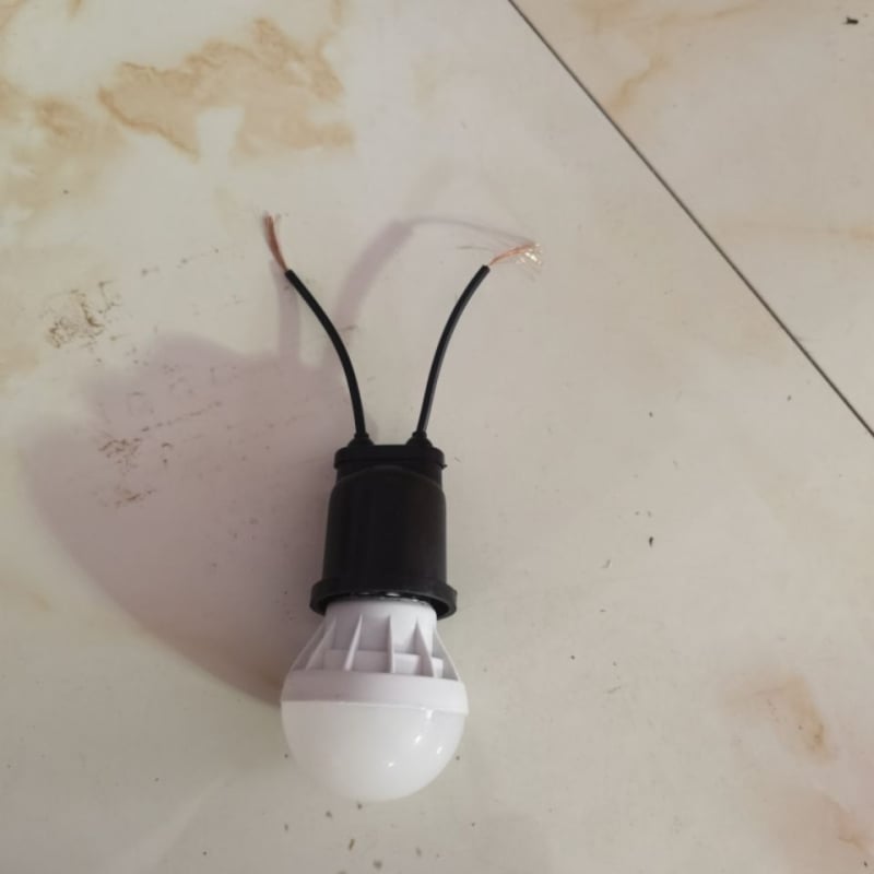 Szálhúzott báránybőrös lámpa palota stílusú, fém kerettel és velúr belsővel, LED energiatakarékos lámpa integrált LED-del, vízálló