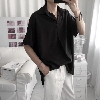Ανδρικό καλοκαιρινό polo σε απλό ιαπωνικό casual στυλ, με γιακά σε στυλ Χονγκ Κονγκ, κοντά μανίκια, άνετη εφαρμογή, εμπνευσμένο από Harajuku.