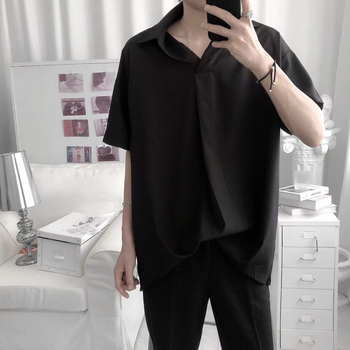 Ανδρικό καλοκαιρινό polo σε απλό ιαπωνικό casual στυλ, με γιακά σε στυλ Χονγκ Κονγκ, κοντά μανίκια, άνετη εφαρμογή, εμπνευσμένο από Harajuku.