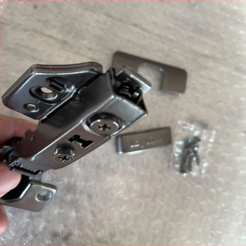 JoyLink Left Neighbor Alpha 3D nastaviteľný pánt pre dvere s hrúbkou 35 mm, nulový uhol, rýchla inštalácia, farba titanovo gunmetal