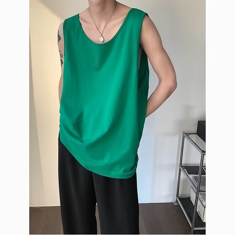2025 Αντρικό T-shirt χωρίς μανίκια σε λευκό χρώμα, βαμβακερή σύνθεση, χαλαρή γραμμή, αθλητικό μπάσκετ στυλ