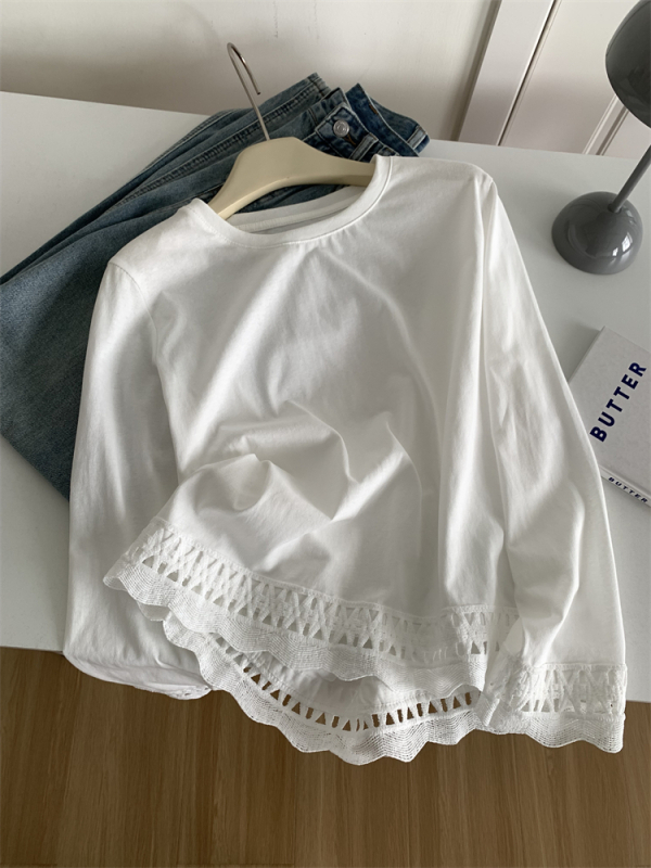 Γυναικεία μακρυμάνικη T‑shirt με διάτρητο δαντελένιο τελείωμα και εφέ στρώσεων, στρογγυλή λαιμόκοψη, κορεατικό στυλ, κομψό βασικό τοπ για άνοιξη 2026
