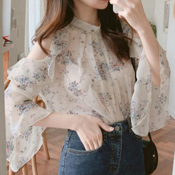 Γυναικεία μπλούζα από chiffon με floral print, με ανοιχτούς ώμους, κομψή για την αρχή της άνοιξης, με μανίκια καμπάνες, ελαφρύ καλοκαιρινό τοπ