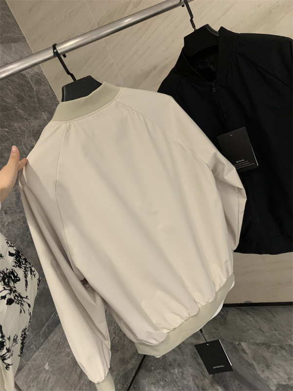 Ανδρικό ελαφρύ εξωτερικό μπουφάν σε στυλ baseball, άνοιξη-φθινόπωρο, casual, με φερμουάρ, χωρίς γιακά, χαλαρή γραμμή, μακριά μανίκια, μονόχρωμο, πλαϊνά τσεπάκια