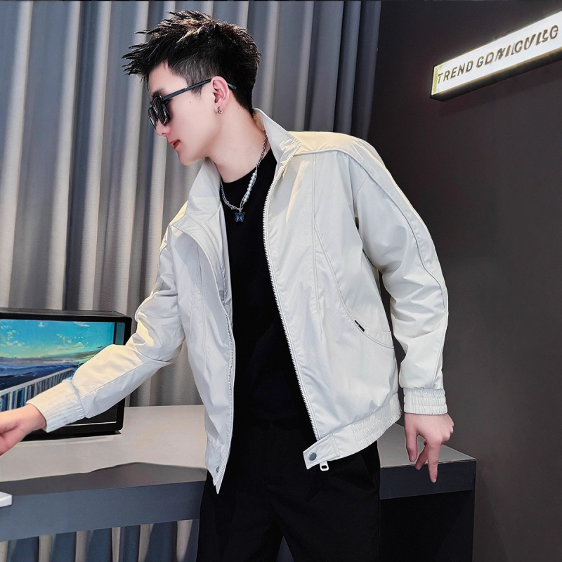 Ανδρικό μπουφάν slim-fit σε κορεατικό στυλ για φθινοπωρινό-χειμερινό 2025 υψηλής ποιότητας streetwear.