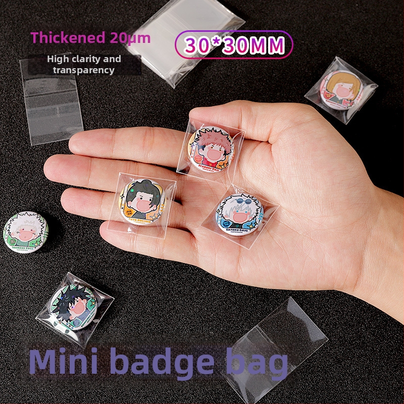 Mini samolepiace vrecká na odznaky, 30 mm, samouzavierateľné, zosilnený materiál, ochranný film proti záhybom s 20 hodvábnymi stuhami