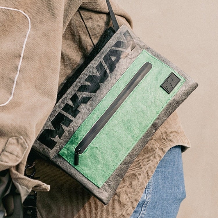 Αδιάβροχο μικρό σακίδιο crossbody για άνδρες και γυναίκες, ελαφρύ, πολυλειτουργικό messenger τσαντάκι για ποδηλασία, Dupont προσαρμογή