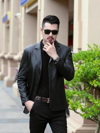 Pánska PU kožená bunda, business casual štýl, voľný strih, sakový golier, zapínanie na jeden rad gombíkov, patch vrecká, zaoblený lem