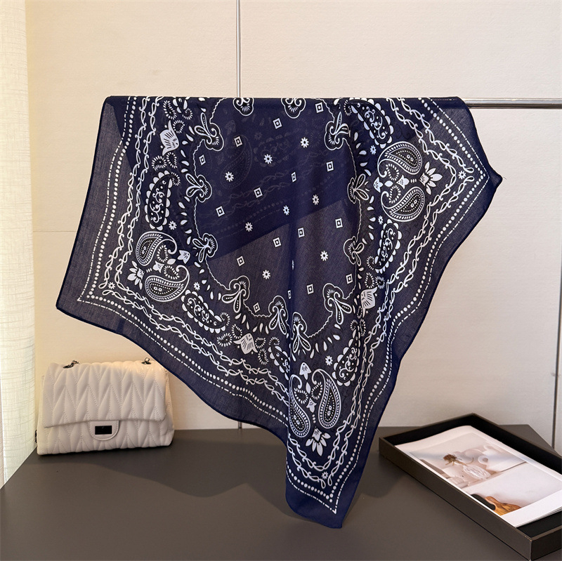 68x68 cm τετράγωνο σάλι με paisley μοτίβο, μποέμ vintage στυλ, πολυεστερικό ύφασμα με βελούδινη αίσθηση σαν μετάξι, προστασία από τον ήλιο, για γυναίκες