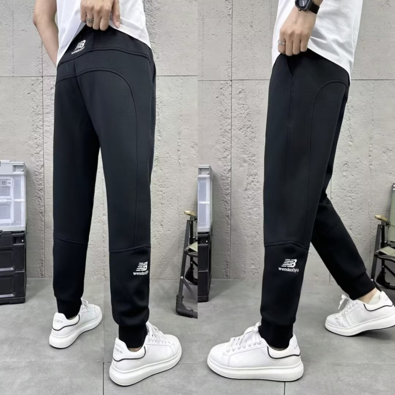 Ανδρικά φθινοπωρινά jogger παντελόνια, σε slim-fit, με patchwork πάνελ, άνετα αθλητικά παντελόνια