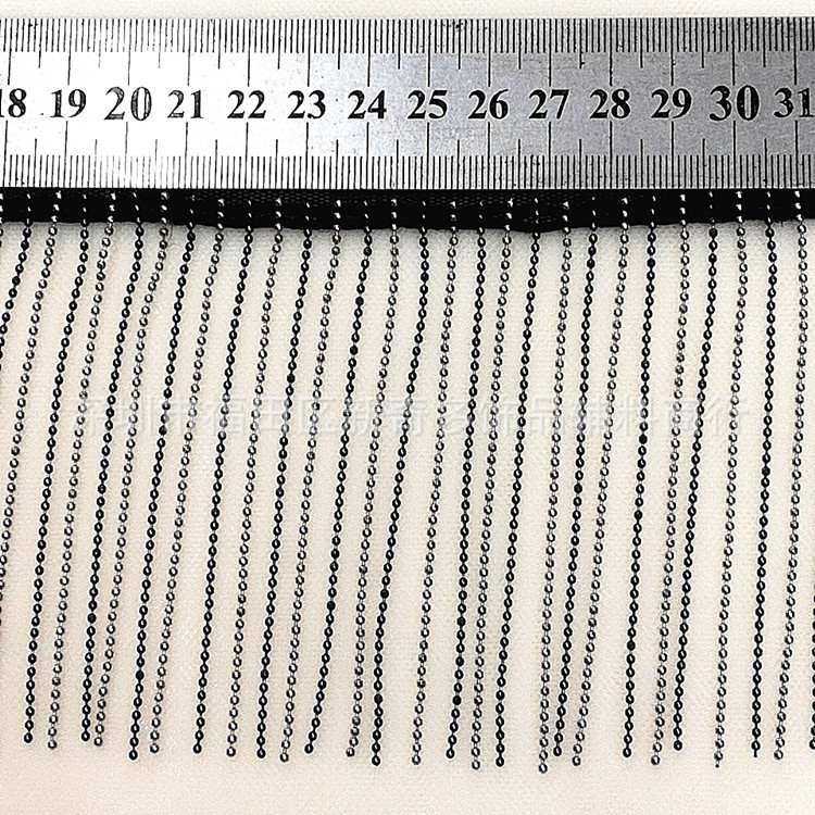 Dvofarebná korálová reťaz s brmbolcmi a strapcami pre DIY odevy, doplnky, cestovné tašky a záclony