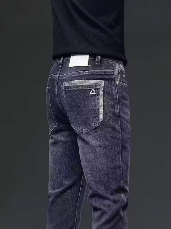 Ανδρικά τζιν denim με ελαστικότητα, ίσια γραμμή, υψηλή μέση, άνοιξη-φθινόπωρο 2026, καθημερινά.