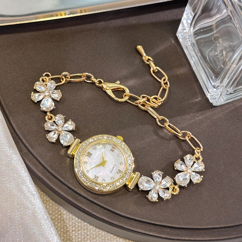 Γυναικείο ρολόι-βραχιόλι Quartz με σχέδιο λουλουδιού και σταγόνας νερού, μαργαριταρίσιο εφέ και ρυθμιζόμενη αγκράφα