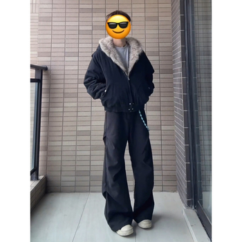 Αμερικανικό streetwear παντελόνι για άνδρες με πλισέ και drape, επένδυση φλίς, χειμερινό μοντέλο 2025, χαλαρή γραμμή, μακριά παντελόνια σε στυλ αλεξιπτωτιστή