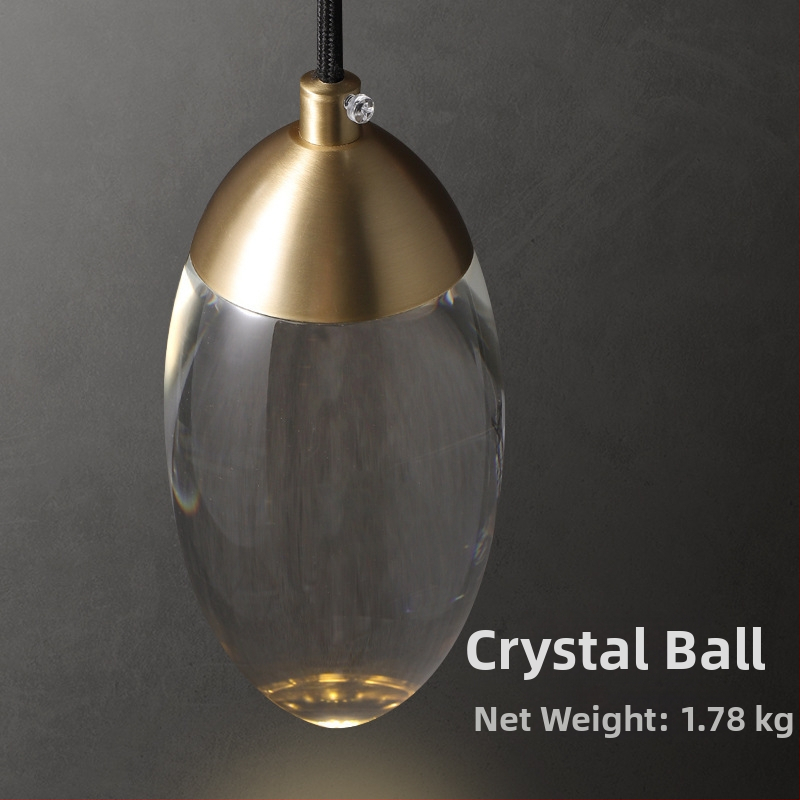 Kryštálová nástenná lampa z celého meďného materiálu, postmoderný štýl, krištáľová guľa, vhodná pre schody, spálňu a obývaciu izbu.