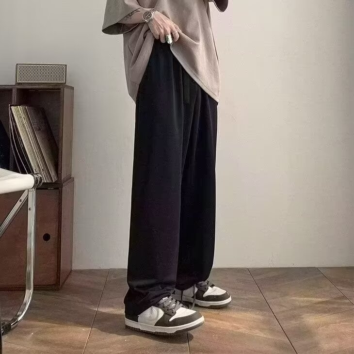 Ανδρικά ελαφριά καλοκαιρινά παντελόνια casual — άνετη ίσια γραμμή, φαρδιά πόδια, ρέον ύφος, στυλ smart casual