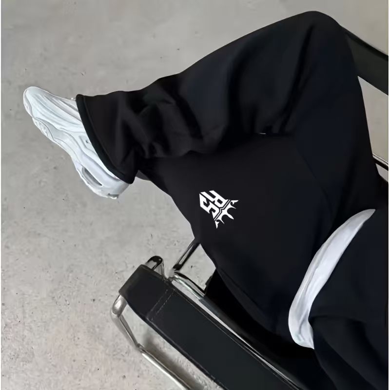 Pantaloni de trening largi pentru bărbați, imprimeu, stil casual, croială lejeră – primăvara 2026
