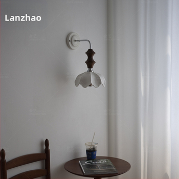 Nástenná lampa vo vintage francúzskom štýle, keramická, do spálne, chodby a obývačky