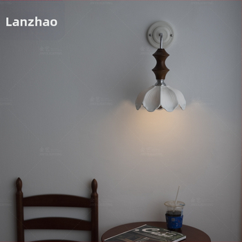 Nástenná lampa vo vintage francúzskom štýle, keramická, do spálne, chodby a obývačky