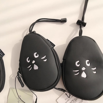 Монетник с цип и шнур за ключове, сладко коте с бродерия в японско-корейски стил