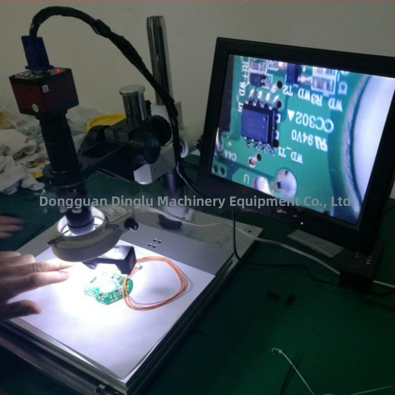Laboratórny opticko-elektronický mikroskop s autofokusom pre PCB a priemyselnou kamerou