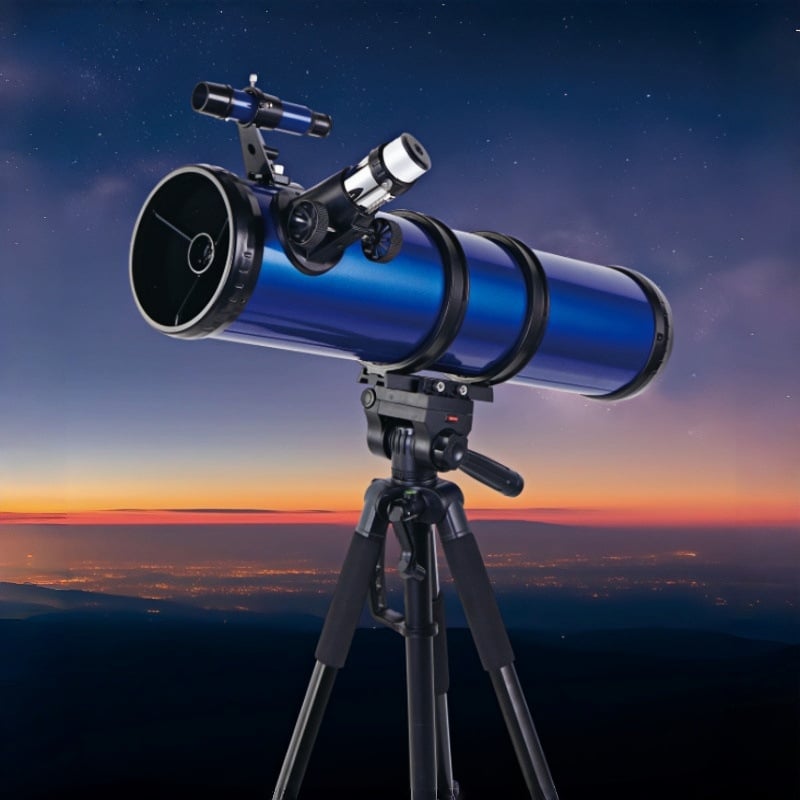 Newton-típusú reflektor teleszkóp 114 mm-es nagy átmérővel — teleszkóp kiegészítők és telefontartó