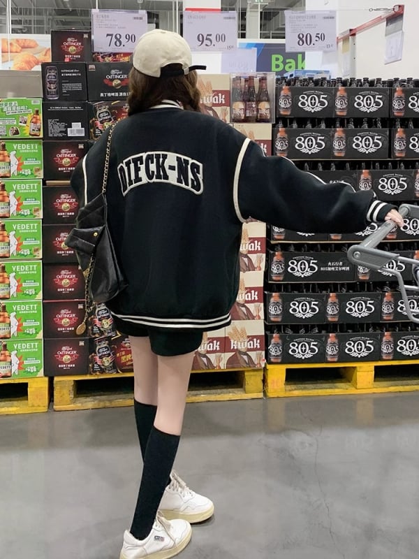 Μαύρο φούτερ με πάνελ χρωμάτων, oversized γραμμή, casual αστικός στυλ, με κολάρο σταθερό, μακριά μανίκια, βαμβάκι-ελαστάν