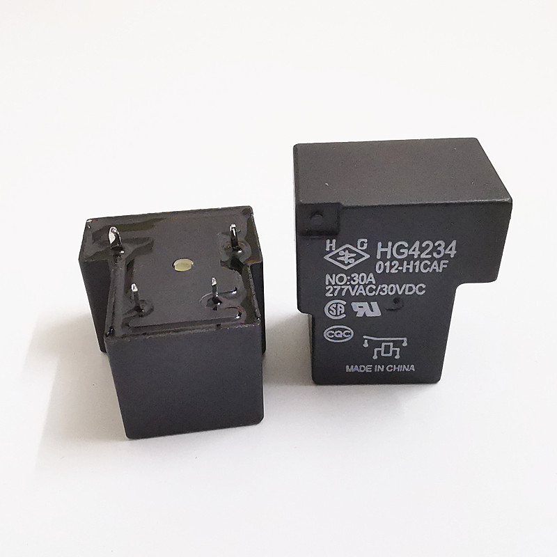 HG4234-012-H1CAF 4-pinové 12V elektromagnetické relé s vysokým výkonom, 30A, T90