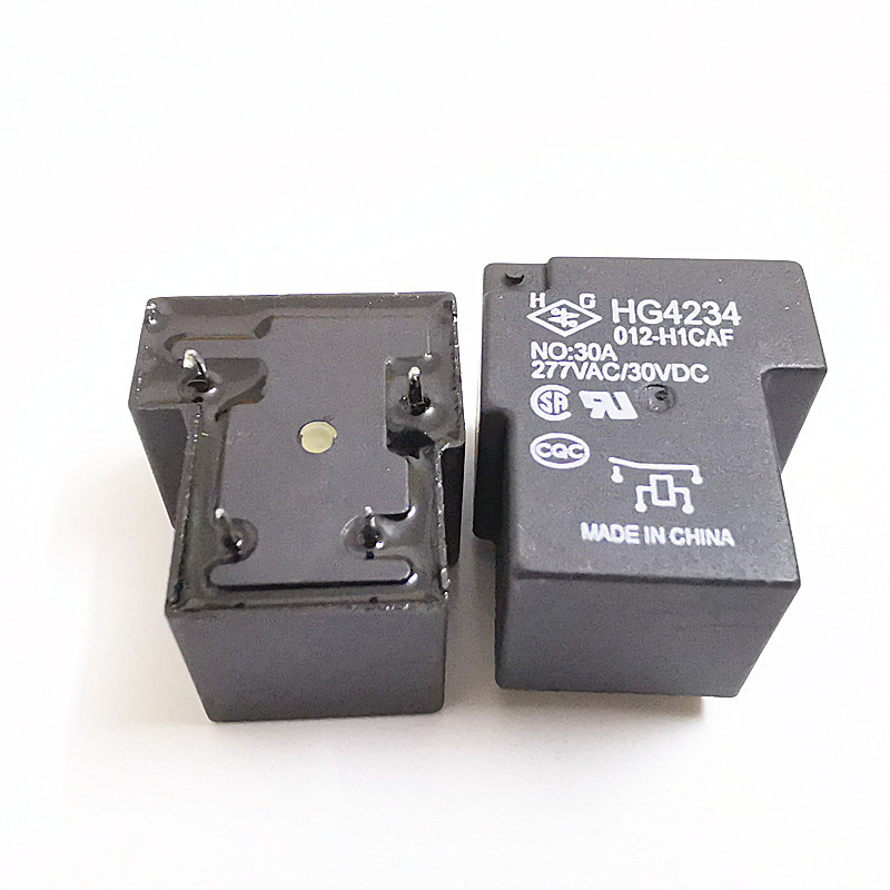 HG4234-012-H1CAF 4-pinové 12V elektromagnetické relé s vysokým výkonom, 30A, T90