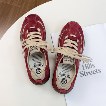 Pantofi de antrenament pentru femei, cu talpă roșie și groasă, stil coreean, sneakers casual, 2025 model nou