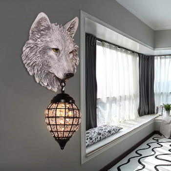 Dekorativná nástenná lampa s hlavou vlka – retro LED osvetlenie pre obývaciu izbu, schody, chodbu, balkón a spálňu.