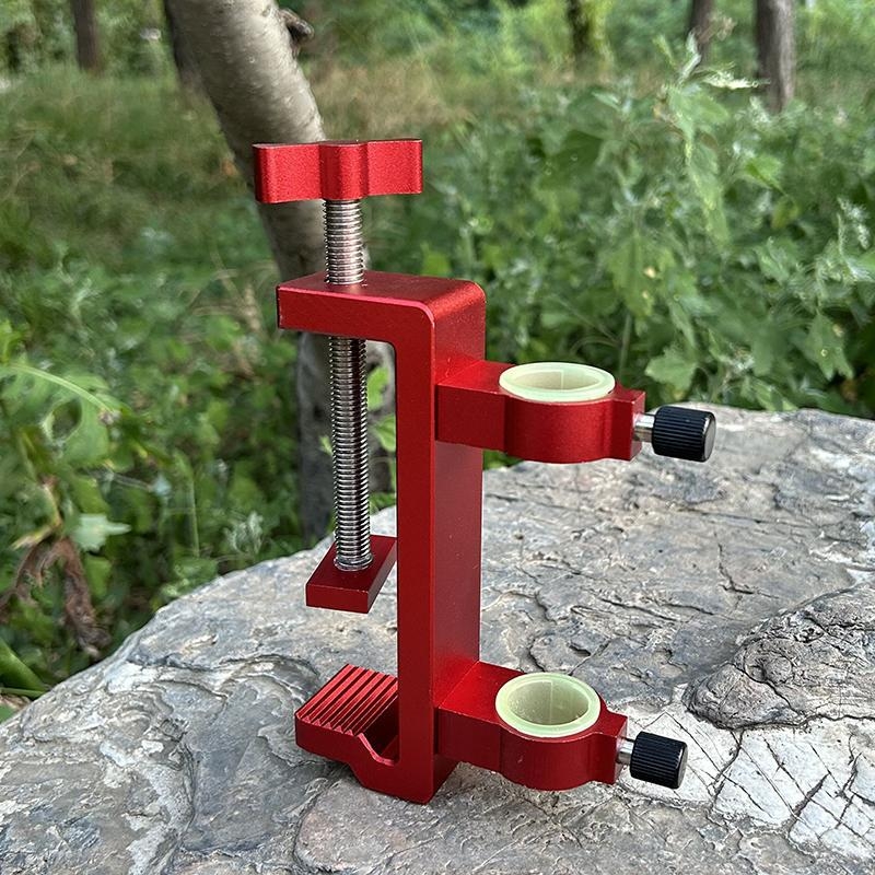 Podlaha klip s vežovým stojanom pre veľké rybárske príslušenstvo a základňa na slnečník, pevný držiak na prúty