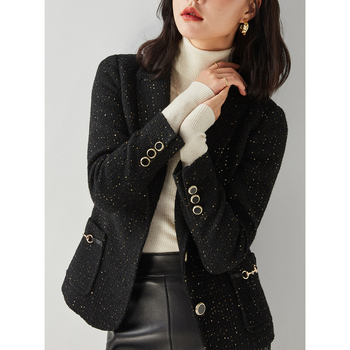 Shengdu γυναικείο tweed blazer, άνοιξη 2026, Chanel στιλ, χρυσές ίνες, γιακάς με πέτο, μονόκουμπη, τσέπες ραφτές, κοντό σακάκι