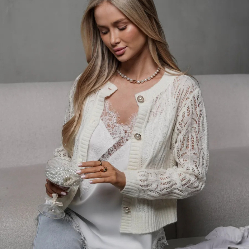 Dámsky krátky cardigan s gombíkmi, priehľadný pletený mohair, biela
