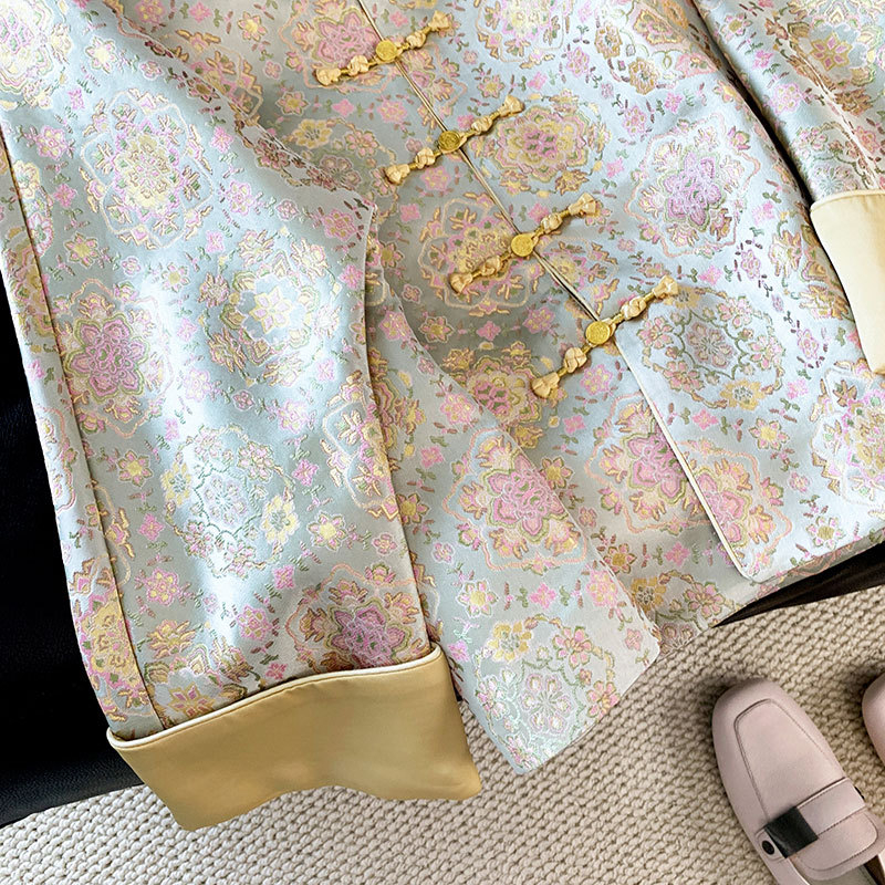 Νέο γυναικείο τζάκετ σε κινεζικό στυλ με Song brocade, Jacquard ύφανση, σατέν φινίρισμα, μακριά μανίκια, μοντέλο φθινοπωρινού-χειμερινού