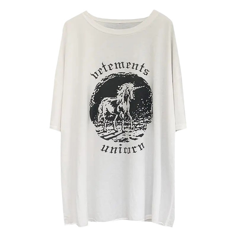 Γυναικείο T‑shirt από Modal, κοντομάνικο με εκτύπωση μονόκερου, στρογγυλή λαιμόκοψη, άνετη φαρδιά γραμμή για καλοκαίρι.
