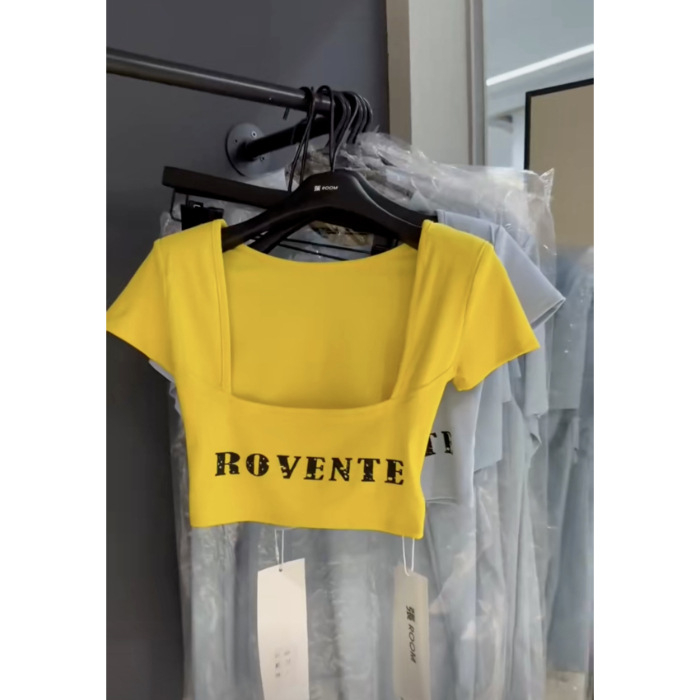 Σεξι T‑shirt με ψηλή μέση, κοντό τοπ και ανοιχτή πλάτη, λευκό, καλοκαιρινό στυλ με αμερικανο-γαλλικό ύφος, στενή γραμμή