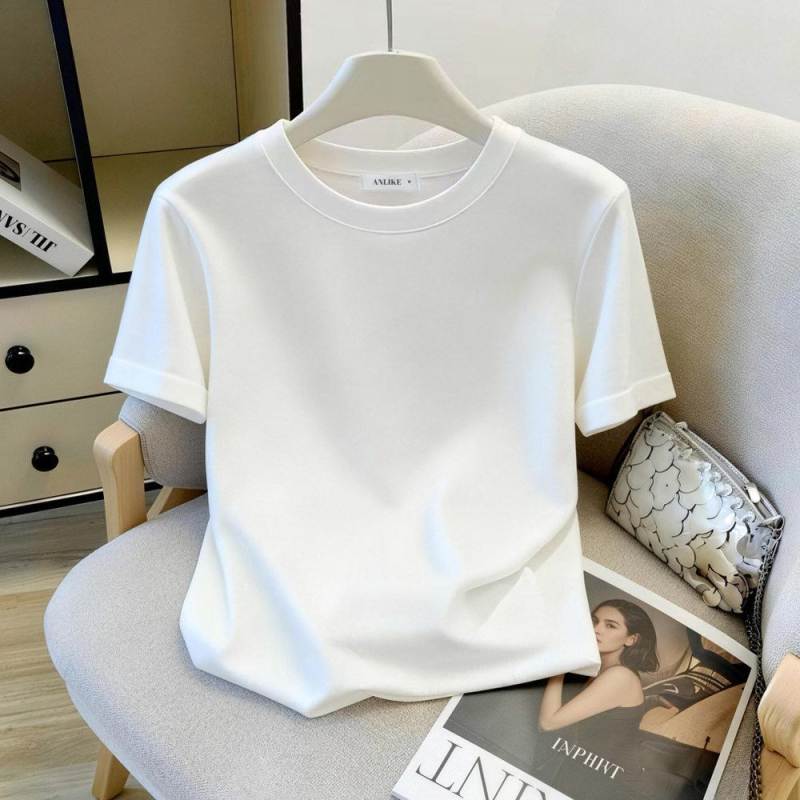 Γυναικεία λευκή κοντομάνικη T-shirt, μινιμαλιστικό στυλ, ίσια γραμμή ώμων, χαλαρή εφαρμογή, πολυχρηστικό καλοκαιρινό τοπ