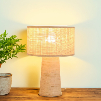 Stolná lampa z raffie v štýle Wabi-Sabi, s bambusovou základňou, LED, vhodná do obývačky a spálne