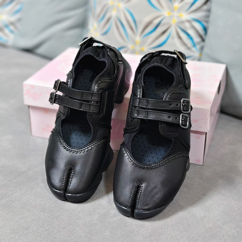 Γυναικείοι loafers με διαχωρισμένο δάχτυλο, μπαλέτο στιλ, φαρδιά σόλα, επίπεδο τακούνι, λουρί Mary Jane, γαλλικού ύφους