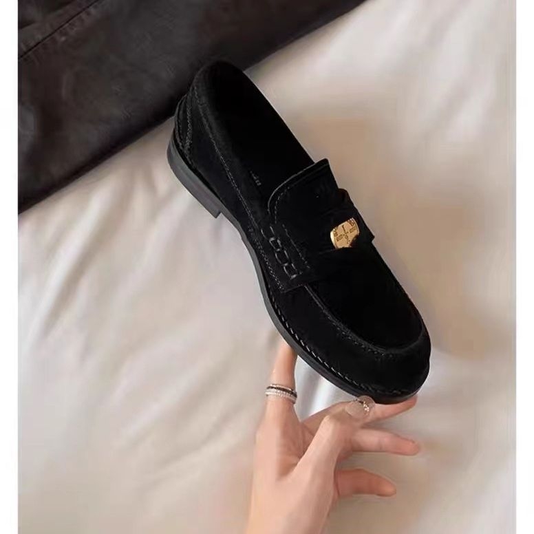Női slip-on loaferok bőrből, brit stílus, lapos talppal, 2026 új modell