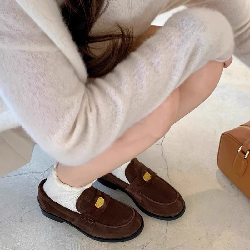 Női slip-on loaferok bőrből, brit stílus, lapos talppal, 2026 új modell