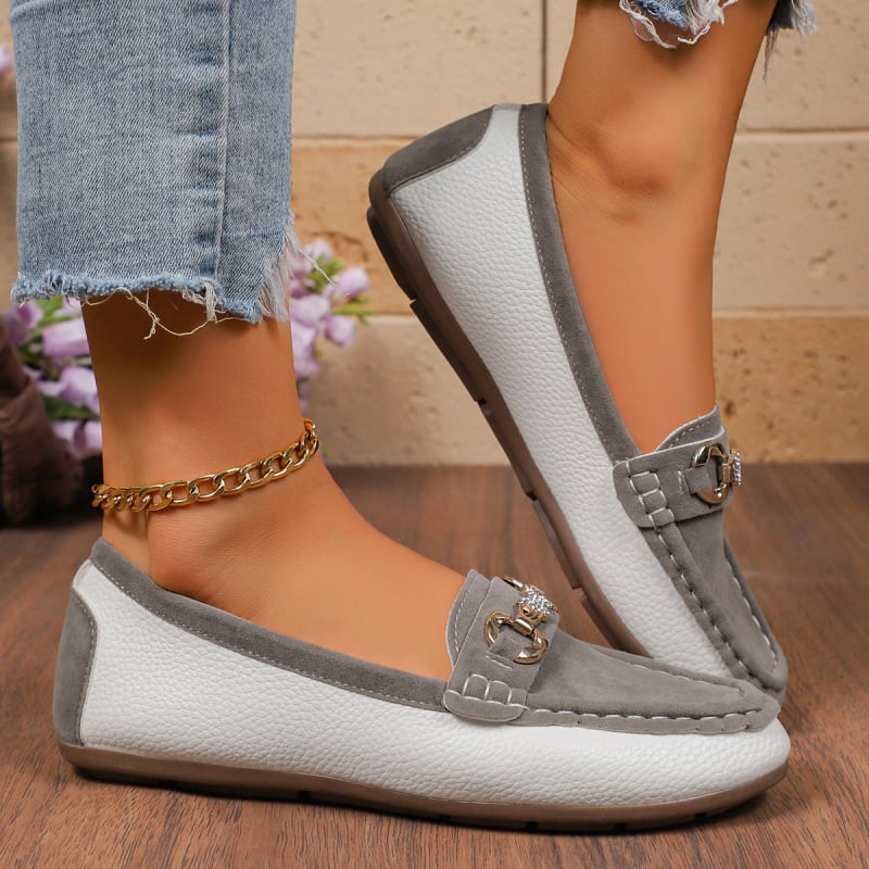 Dámske loafers s kovovou sponou, semišový vršok, 2026 nový model, britský retro štýl, okrúhla špička, nízky podpätok, gumová podrážka