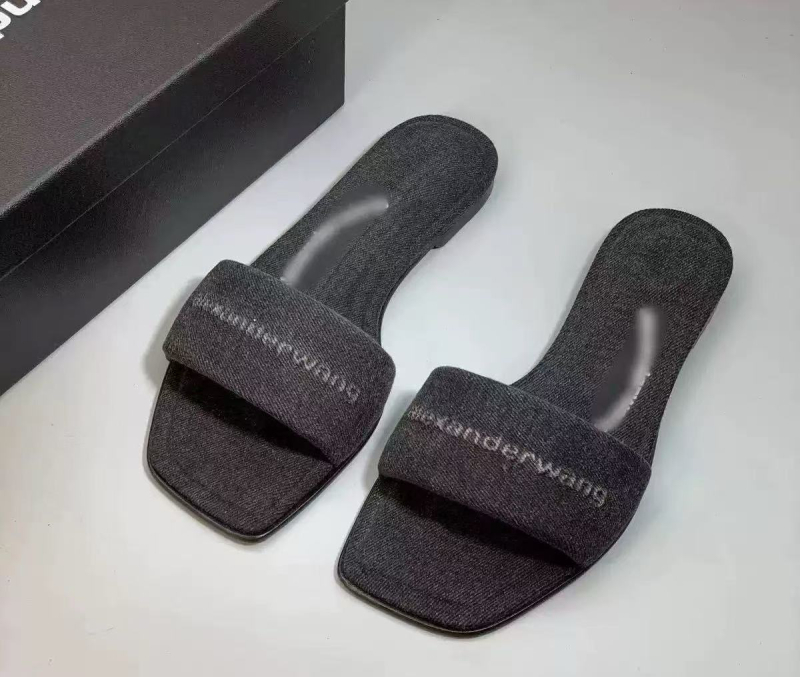 Dawang AW2025 Slip-On σανδάλια άνοιξη-καλοκαίρι, με επίπεδη σόλα, τετράγωνη μύτη, γυναικεία δερμάτινα με μοτίβο τοτέμ